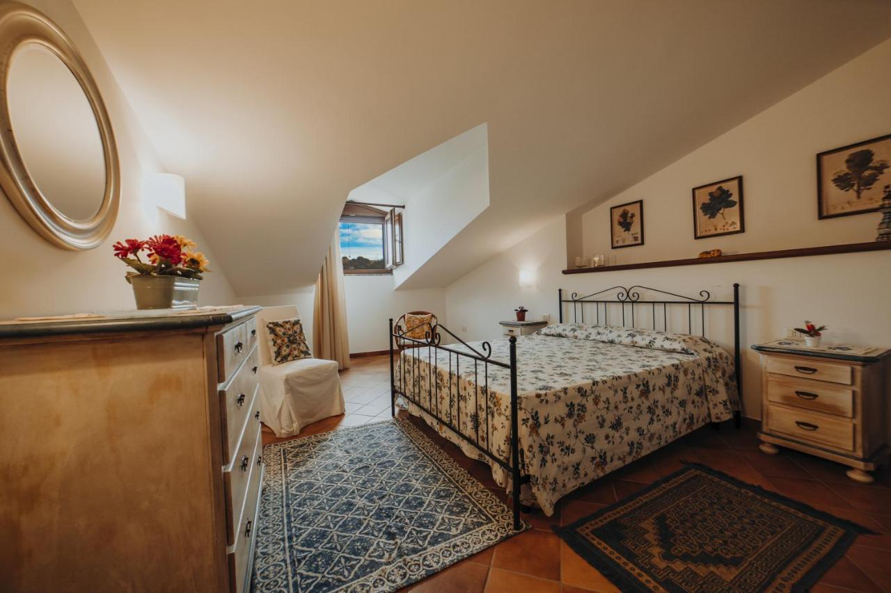 Residenza Golfo Degli Ulivi Aparthotel Caprioli Kültér fotó