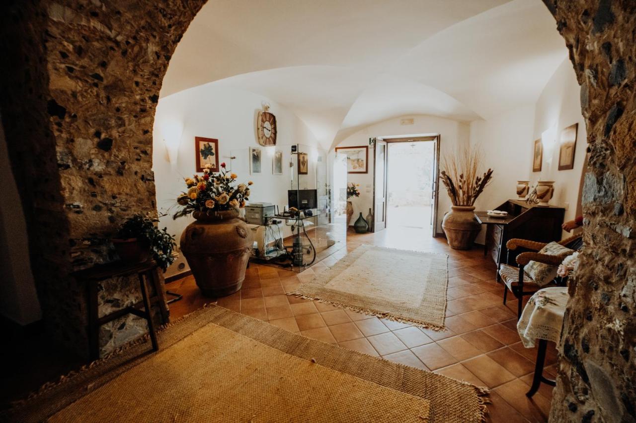 Residenza Golfo Degli Ulivi Aparthotel Caprioli Kültér fotó