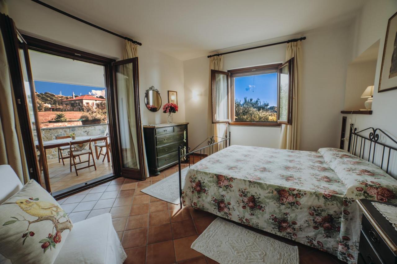 Residenza Golfo Degli Ulivi Aparthotel Caprioli Kültér fotó