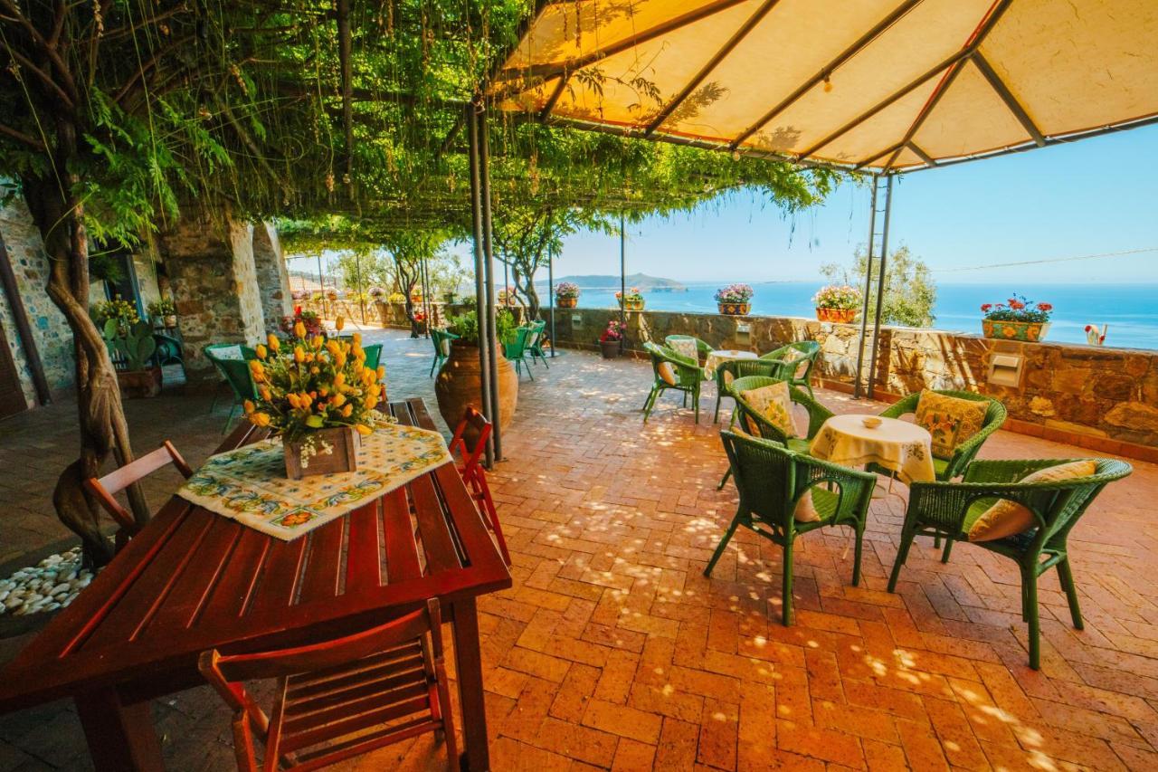 Residenza Golfo Degli Ulivi Aparthotel Caprioli Kültér fotó