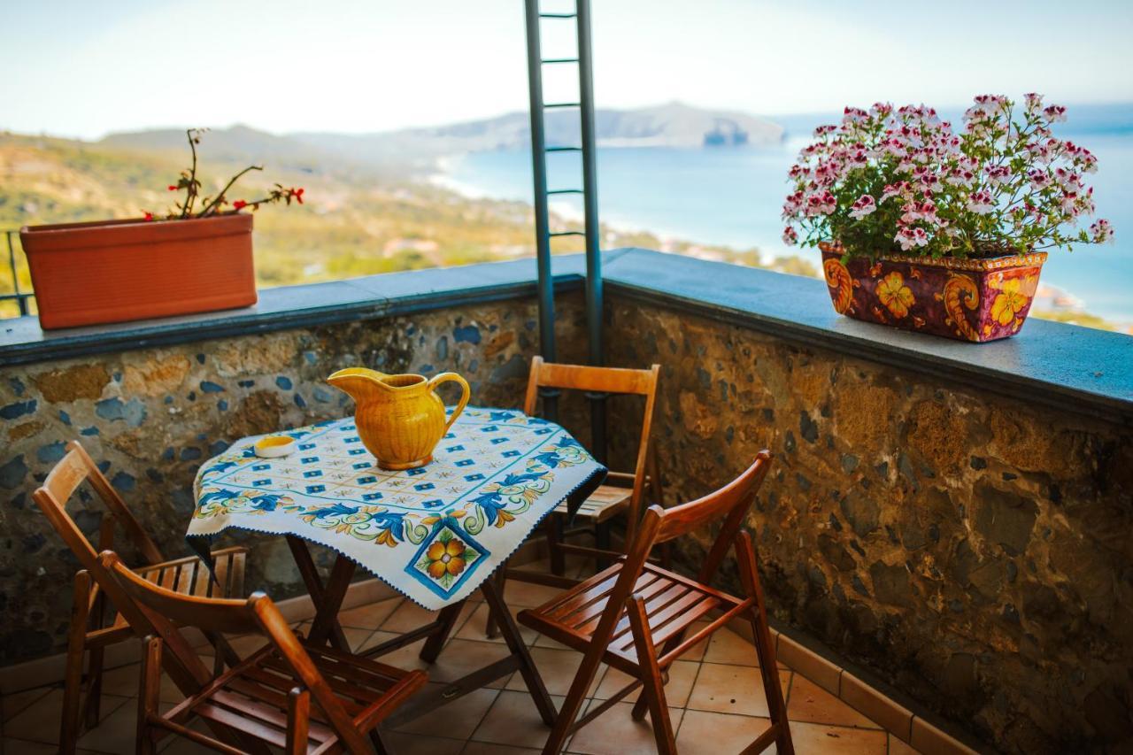 Residenza Golfo Degli Ulivi Aparthotel Caprioli Kültér fotó